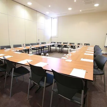 ホテル Campanile Prime - Paris Porte D'italie