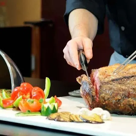 Campanile Prime - Paris Porte D'italie Hotel 3*