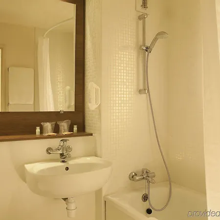 ホテル Campanile Prime - Paris Porte D'italie 3*