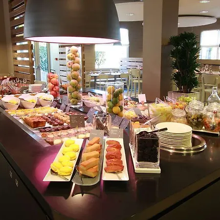Campanile Prime - Paris Porte D'italie 3*