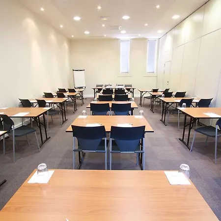 Campanile Prime - Paris Porte D'italie ホテル 3*