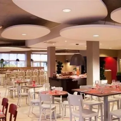 Campanile Paris Porte D'italie - Bicêtre Hotel 3*